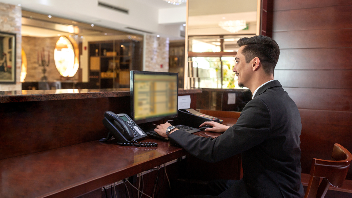 What Is Hotel Front Office System? 