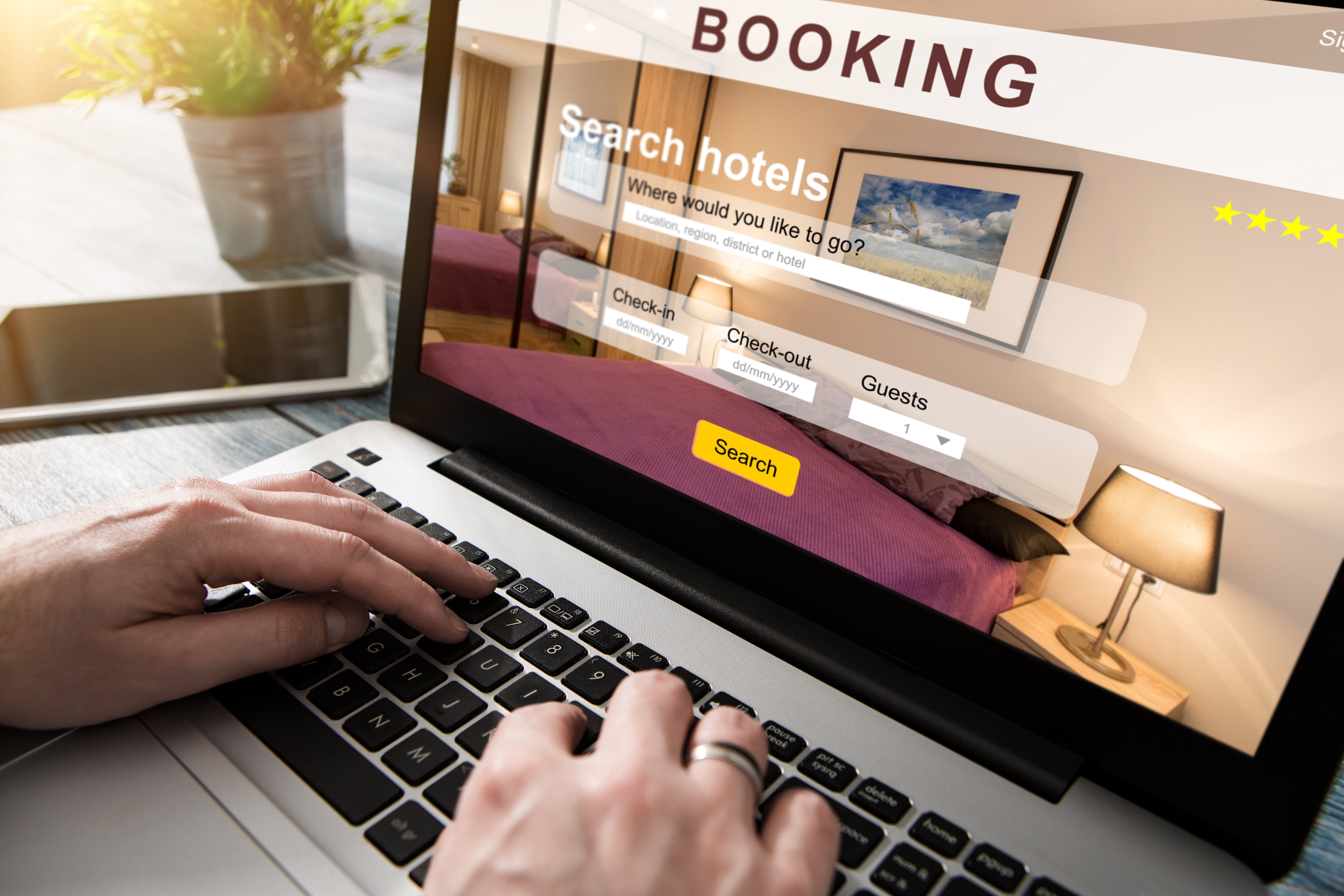 How to make hotel reservation information